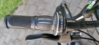 Dětské kolo 20" Rockrider ST500 jako nové. - 6
