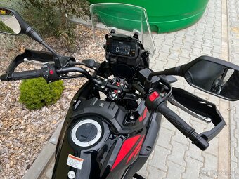 Suzuki DL 250 V-strom - 6