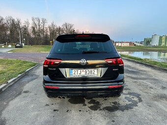 VW TIGUAN R-LINE 2,0 TDI 110 KW - 6
