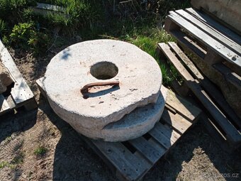 Pískovce Štuky - parapety, prahy, komín průlez, kolo - 6