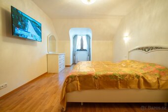 Prodej luxusního bytu 137m2 Divadelní nám. Karlovy Vary - 6