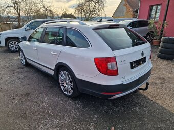 Škoda Superb SCOUT 2,0TDI 103KW ELEGANCE - 6