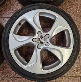 Alu kola letní r18 - 6