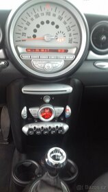 MINI COOPER ONE R56 1,4i 2010 1.majitel TOP STAV - 6