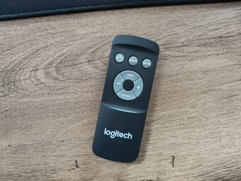 Reproduktory Logitech Z906 - 6