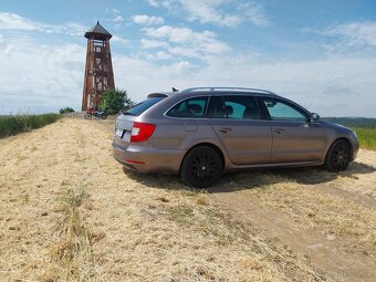 Škoda Superb 2.0. TDI 103 KW navi ,Xenon, tažné - 6