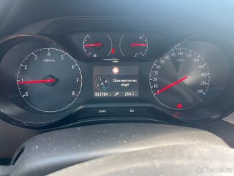 Opel Crosland - 6