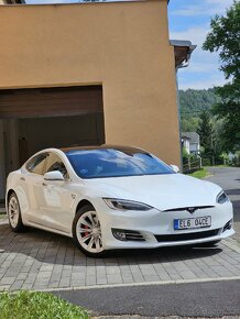 Tesla S Performance 100D Ludicrous 770koni 2.5s--0-100 - 6