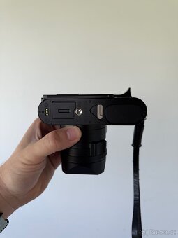 Leica Q3 v téměř novém stavu - 6