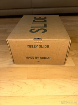Yeezy Slides - 6