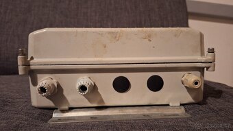 Vodotěsná krabice s routerboard 333 - 6