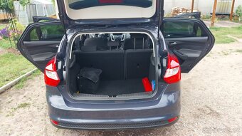 PRODÁM FORD FOCUS HATCHBECK 1,6 – BENZÍN, 92 KW , 12/2011 - 6