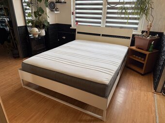 Postel 160×200 s dopravou po Praze zdarma a montáž postele - 6