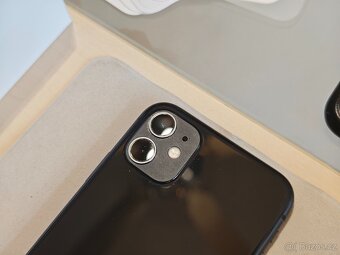Apple iPhone 11 256 GB, černý - 6
