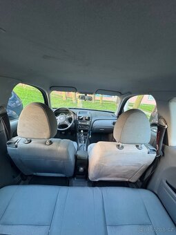 Nissan Almera - 6