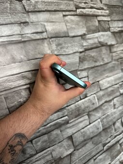 iPhone 16 - 6