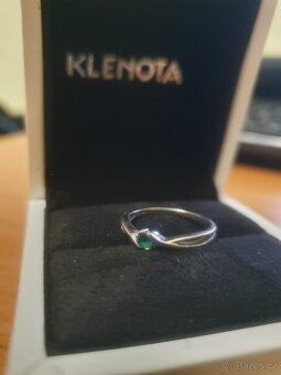 Prsten z bílého zlata 14kt se smaragdem - 6