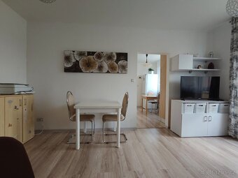 Byt 3+1 s balkonem, spíží a dvěma kójemi - 6
