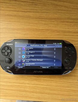 PlayStation Vita - 6