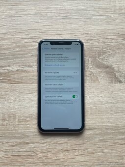 iPhone 11 - 64GB - 6