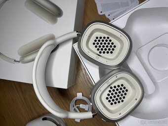 AirPods Max USB-C Starlight - 6