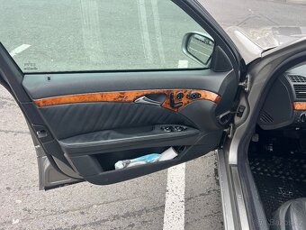 W211 E klas , 2.7 nafta 130 kw, Avtomat - 6