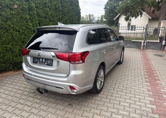 Mitsubishi Outlander, 2,4 PHEV Top 4WD odpočet DPH - 6