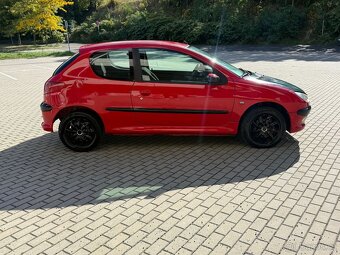 Peugeot 206 1.1i STK 5/2027 Plně pojízdné - 6