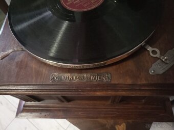 Gramofon s troubou - 6