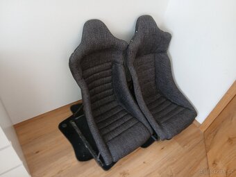 Sedačky a pásy - 6