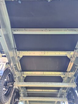 nový , dvouosý, 300x150, řp. B - 6