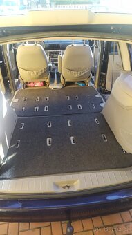 Ford Galaxy 2.3i 107kW, 7 míst - 6