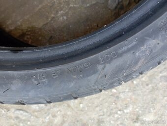 hankook ventus 1 Evo 245/35 R19 - 6
