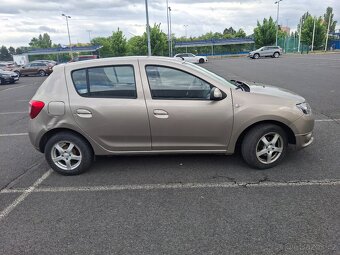 Dacia sandero 2 - 6