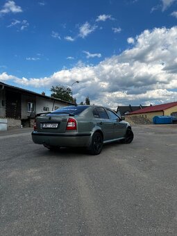 Octavia 1.6i 75kw - 6