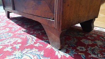 Historická skřín z 1.republiky - 6