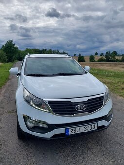 Kia Sportage III 2.0 CRDI - 6