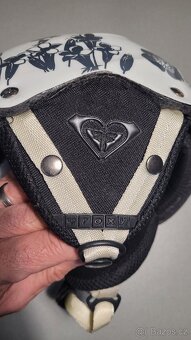 Dámská,  dívčí lyžařská helma a brýle - 6