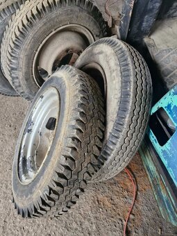 Kontejner s hydraulickou rukou HIAB 0 - 6