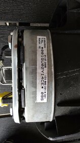 Škoda Octavia 2 - náhradní díly - 6