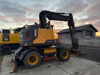 Kolový otočný bagr VOLVO EWR 150 E - 6