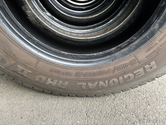 Good Year pneu 245 70 R17,5 - 6