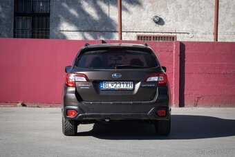 Subaru Outback 2.5i ES Comfort CVT - 6