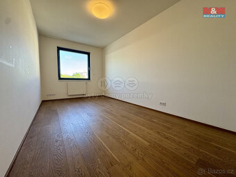 Pronájem bytu 4+kk, 112 m², Praha, ul. Pod dvorem - 6