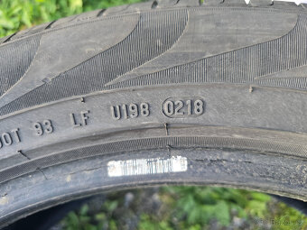 Prodám 2x letní pneu Pirelli 235/50 R19 99V - 6