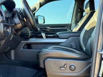 DODGE RAM 1500 5,7 HEMI 2022 GT 46 000 km - 6