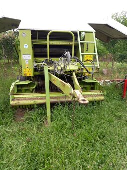 CLAAS ROLANT 255 RC - 6