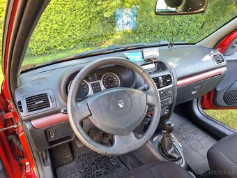 Prodám Renault clio ll - 6
