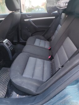 Škoda Octavia 2.  1.6 (75KW) - havarovaná - 6