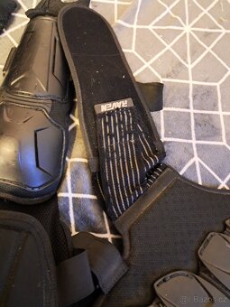 Chránič páteře - 6